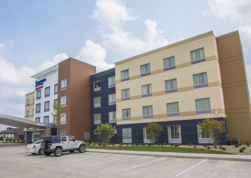 Fairfield Inn & Suites By Marriott Waterloo Cedar Falls Extérieur photo
