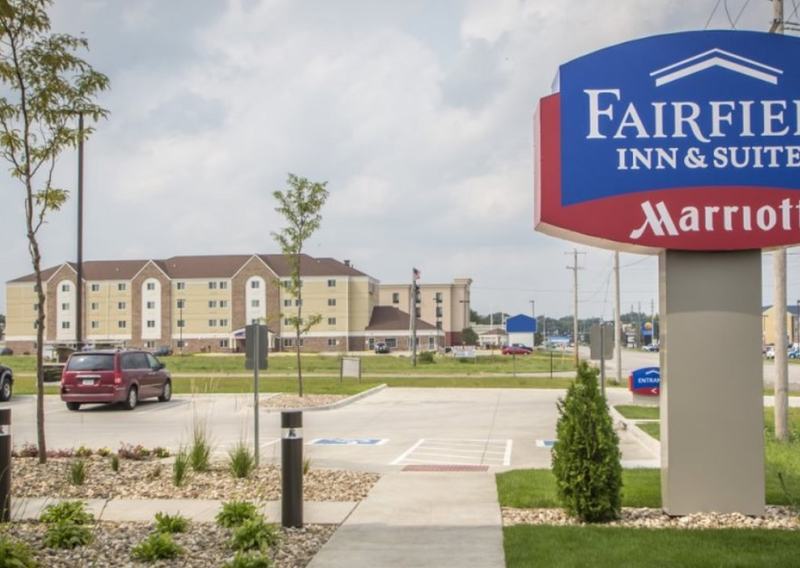 Fairfield Inn & Suites By Marriott Waterloo Cedar Falls Extérieur photo