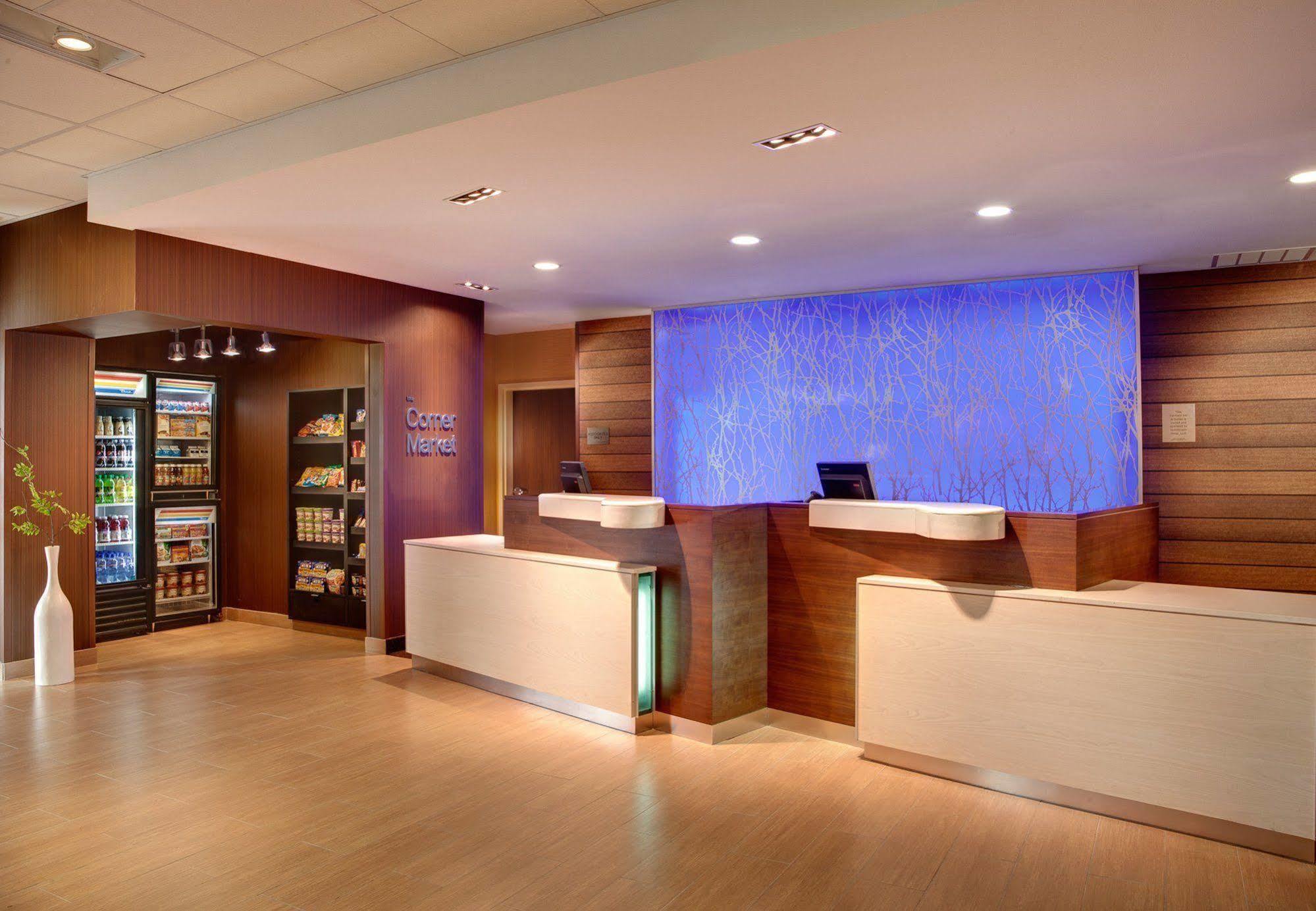 Fairfield Inn & Suites By Marriott Waterloo Cedar Falls Extérieur photo