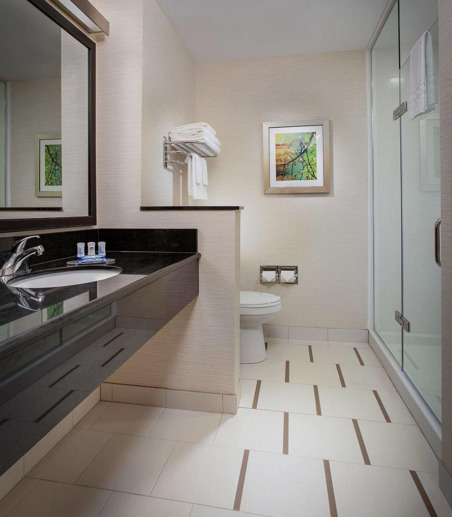 Fairfield Inn & Suites By Marriott Waterloo Cedar Falls Extérieur photo